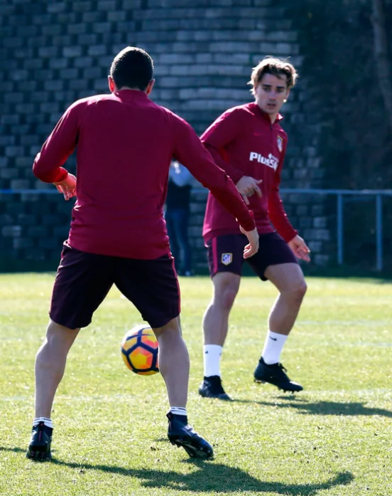 post card griezmann black.webp